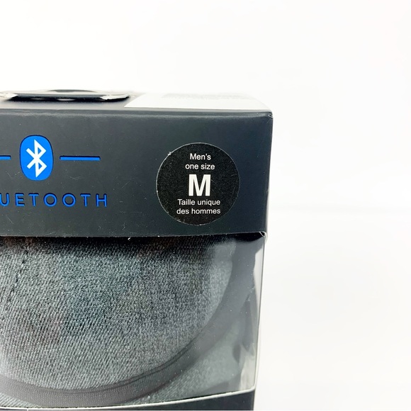 UR Powered Wireless Bluetooth Ear Warmers • NWT Winter Tech Gift - Picture 2 of 10